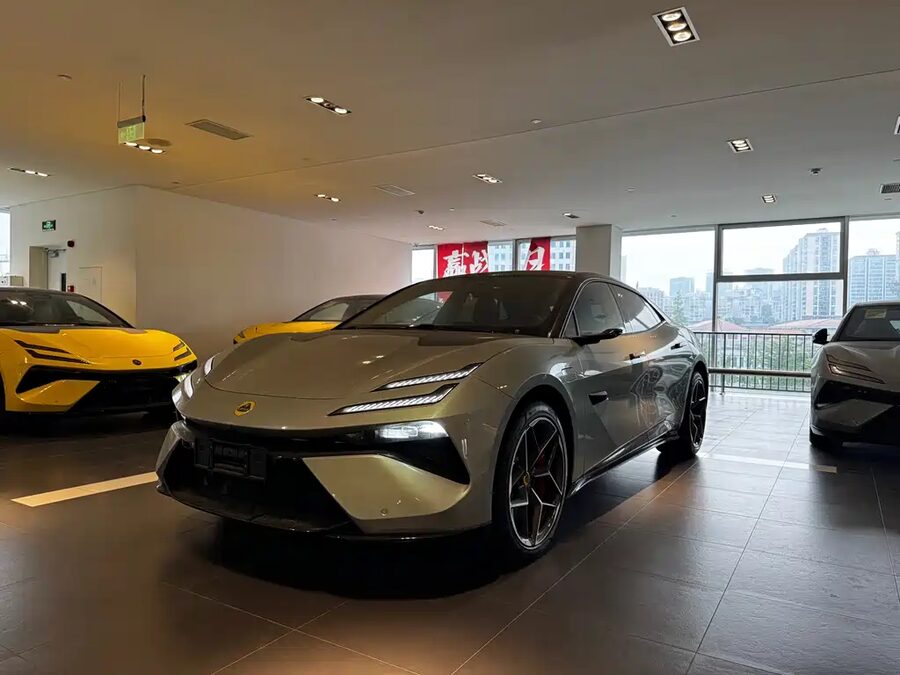 Lotus EMEYA, 2026 — фото продавца с che168