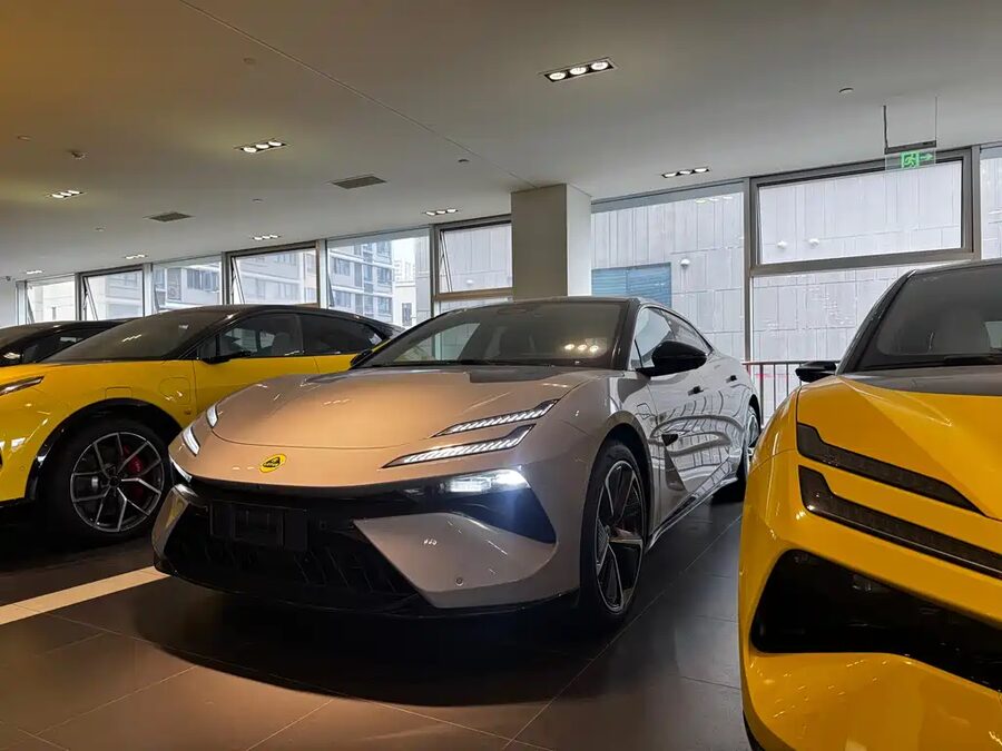 Lotus EMEYA, 2026 — фото продавца с che168