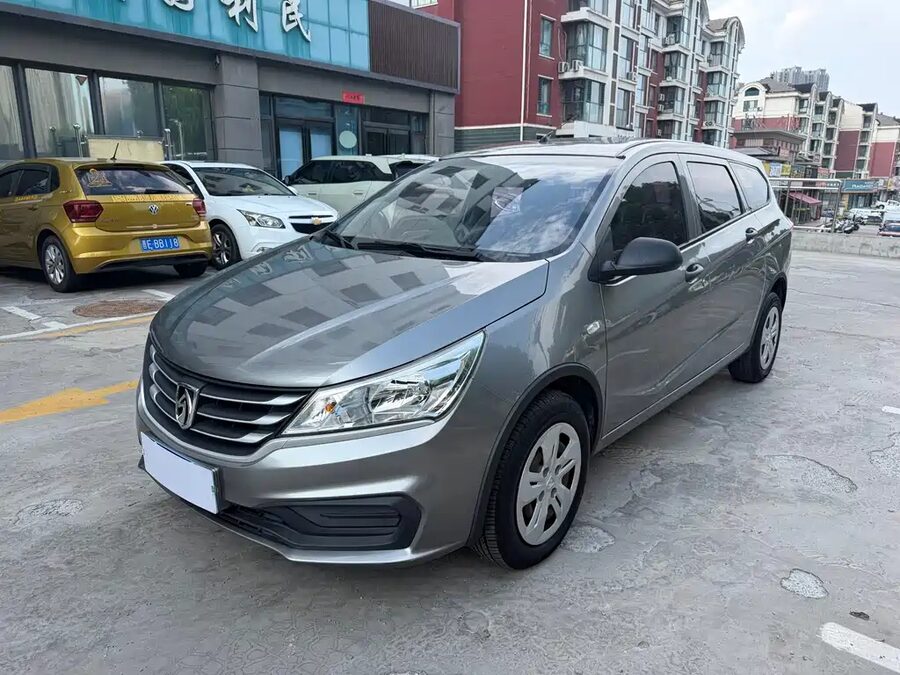 Baojun 310W, 2018 — фото продавца с che168