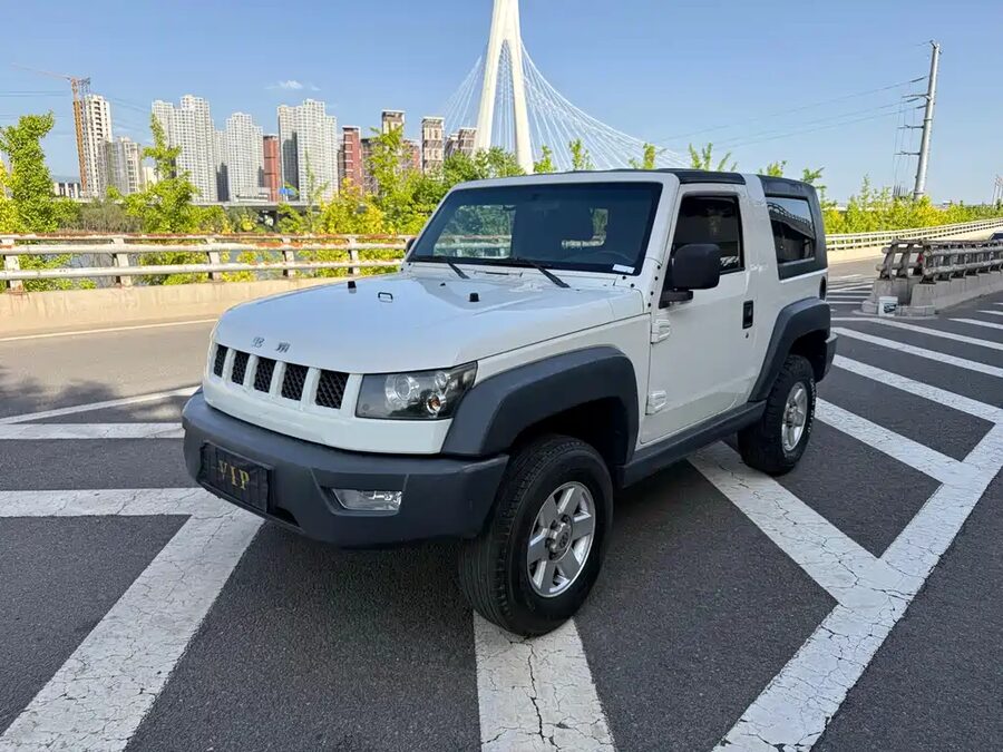 Beijing Off-Road BJ40, 2015 — фото продавца с che168