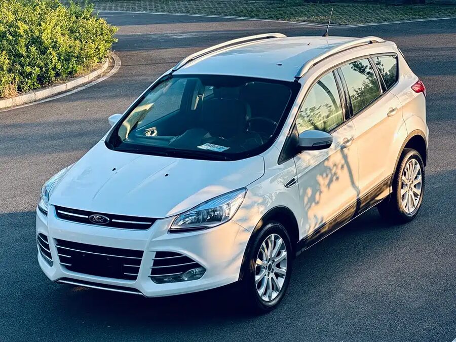 Ford Kuga, 2014 — фото продавца с che168
