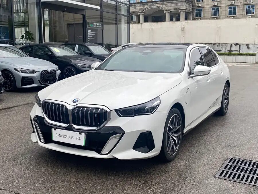 BMW i5, 2024 — фото продавца с che168