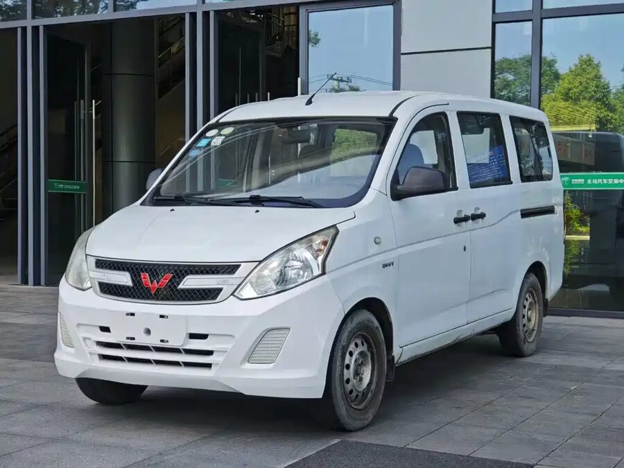 Wuling Rongguang V, 2015 — фото продавца с che168