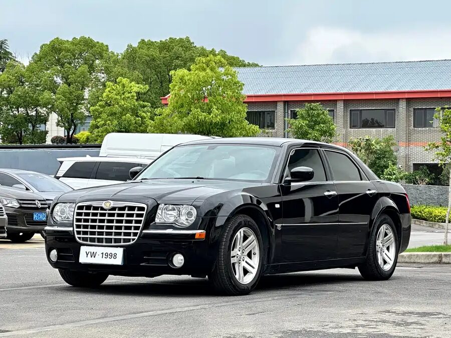 Chrysler 300C, 2008 — фото продавца с che168