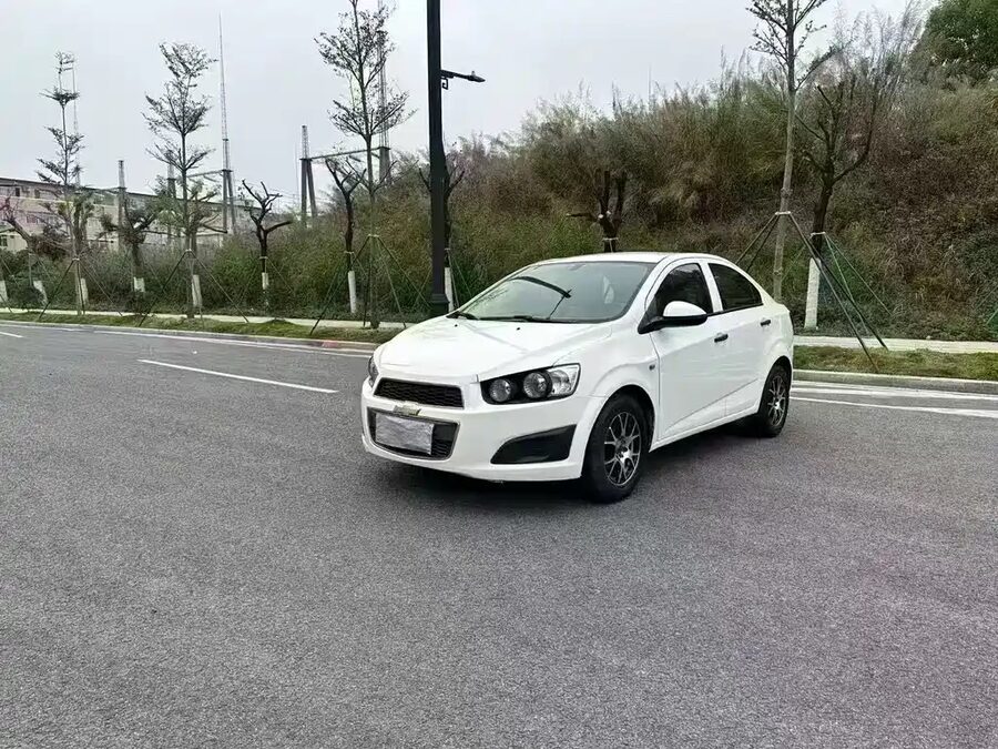 Chevrolet Aveo, 2014 — фото продавца с che168