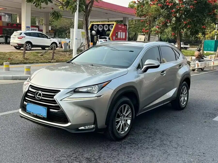Lexus NX, 2016 — фото продавца с che168