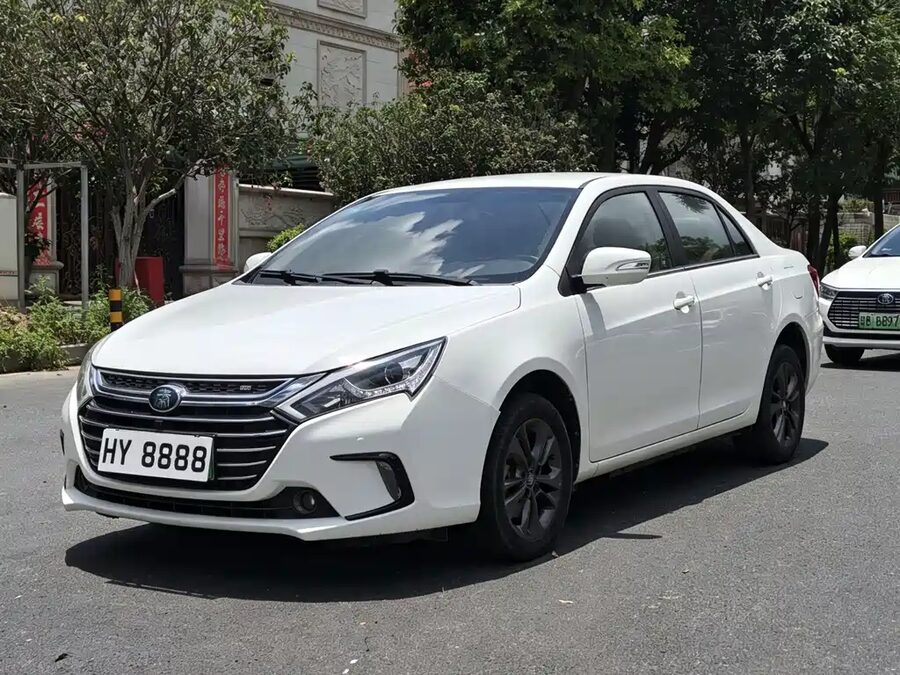 BYD Qin NEV, 2018 — фото продавца с che168