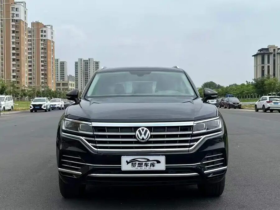 Volkswagen Touareg, 2020 — фото продавца с che168