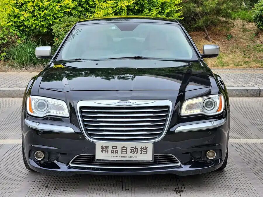 Chrysler 300C, 2014 — фото продавца с che168