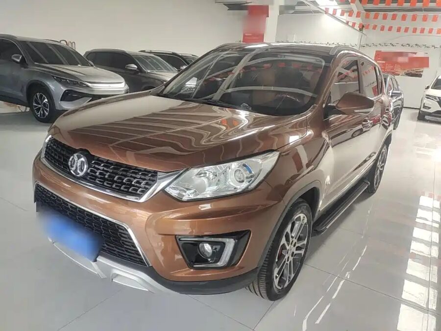BAIC Senova X35, 2018 — фото продавца с che168