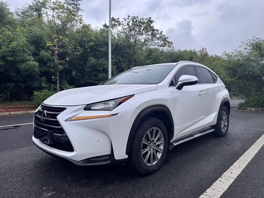 Lexus NX, 2016 — фото продавца с che168