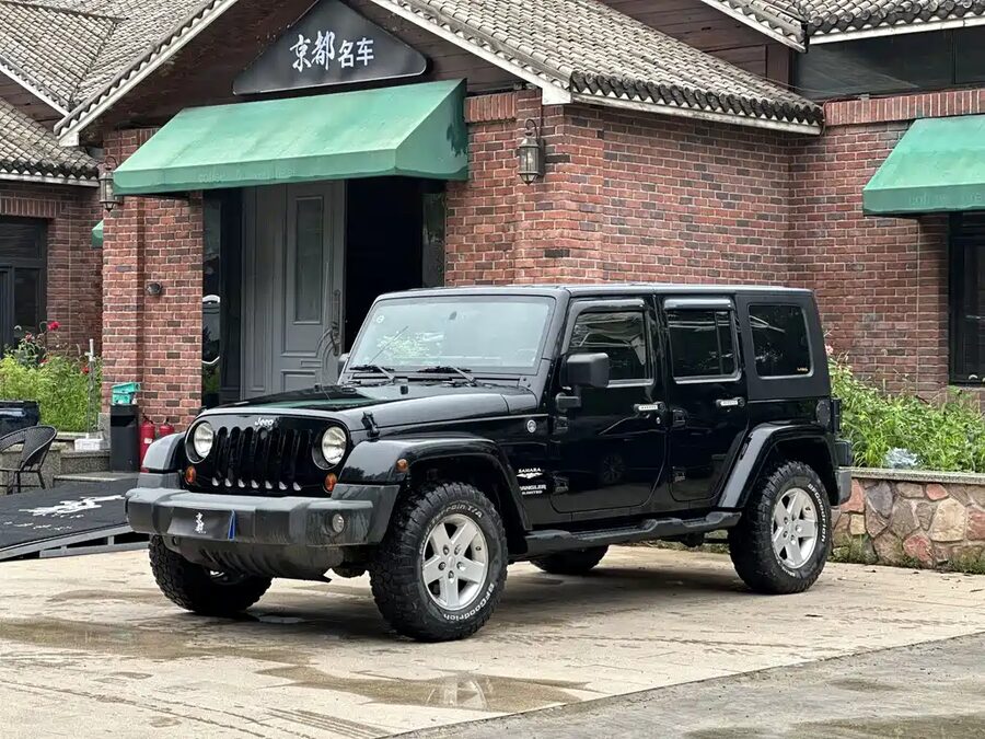 Jeep Wrangler, 2010 — фото продавца с che168