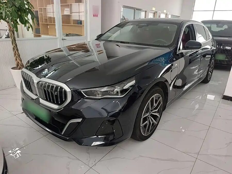 BMW i5, 2025 — фото продавца с che168