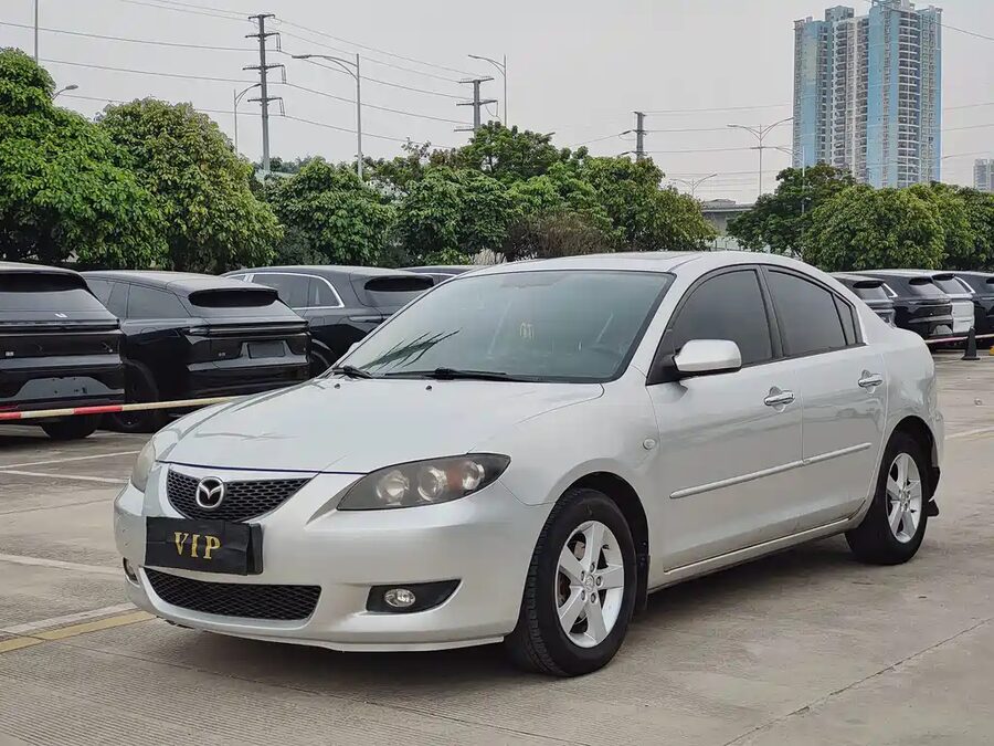 Mazda 3, 2010 — фото продавца с che168