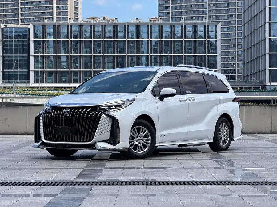Toyota Sienna, 2023 — фото продавца с che168