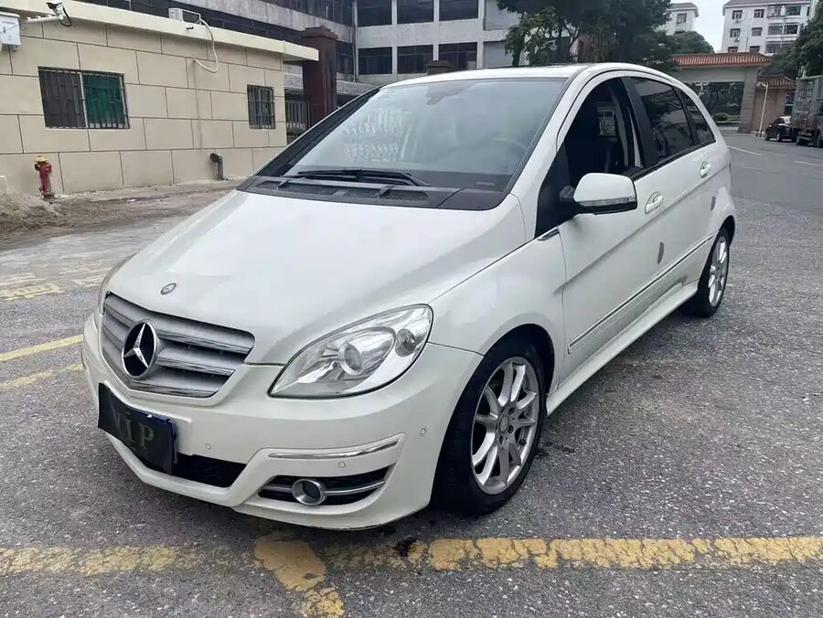 Mercedes-Benz B-Class, 2010 — фото продавца с che168