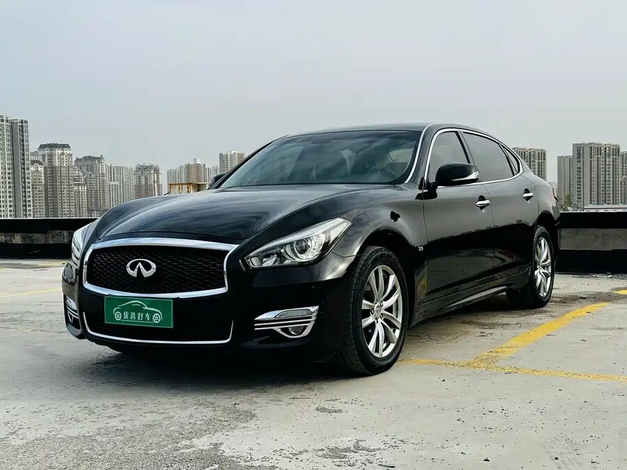 Infiniti Q70, 2016 — фото продавца с che168