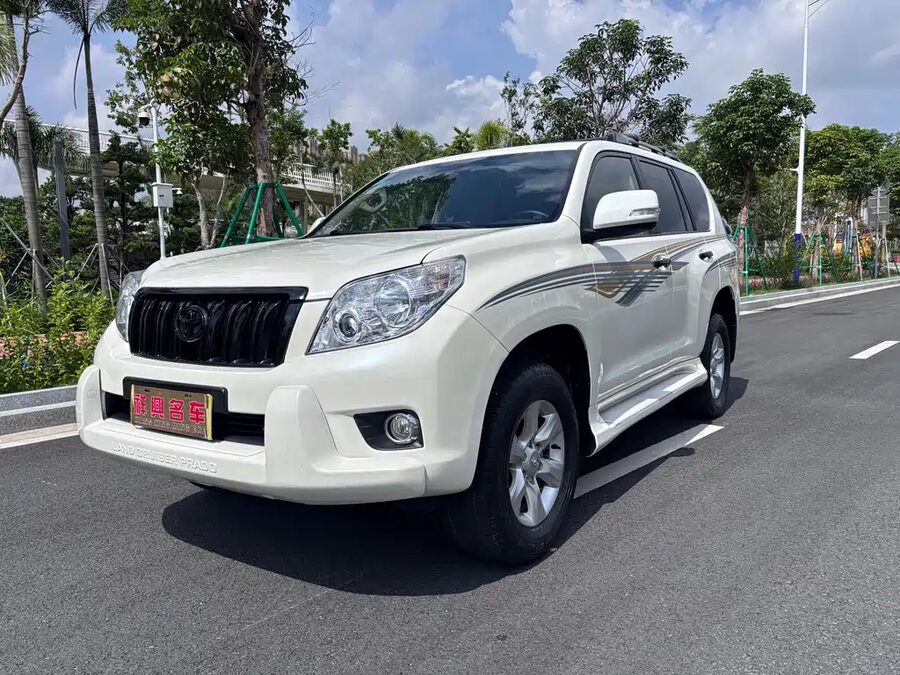 Toyota Prado (Import), 2010 — фото продавца с che168