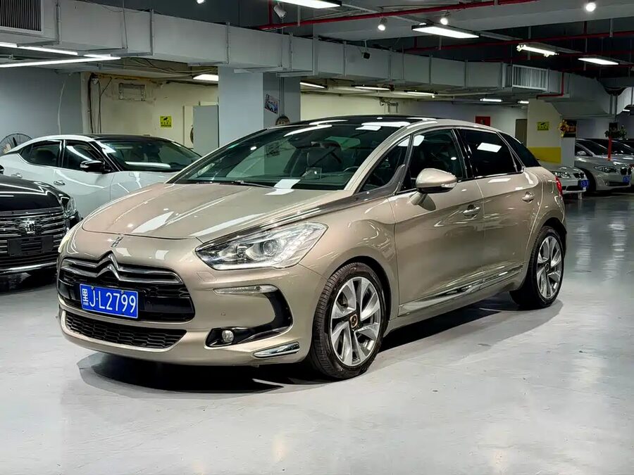 DS DS 5, 2014 — фото продавца с che168