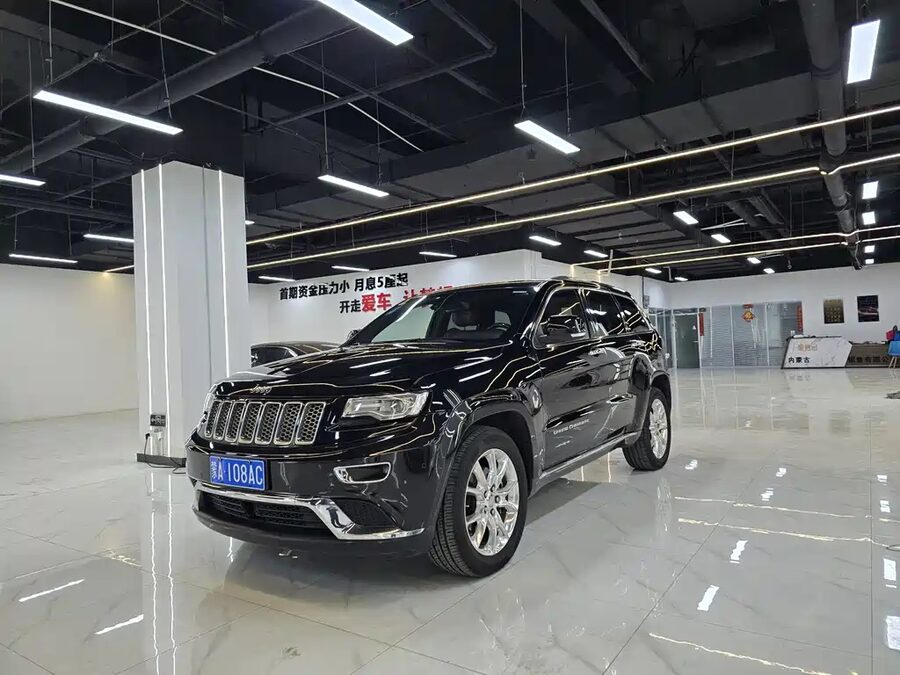 Jeep Grand Cherokee (Import), 2014 — фото продавца с che168