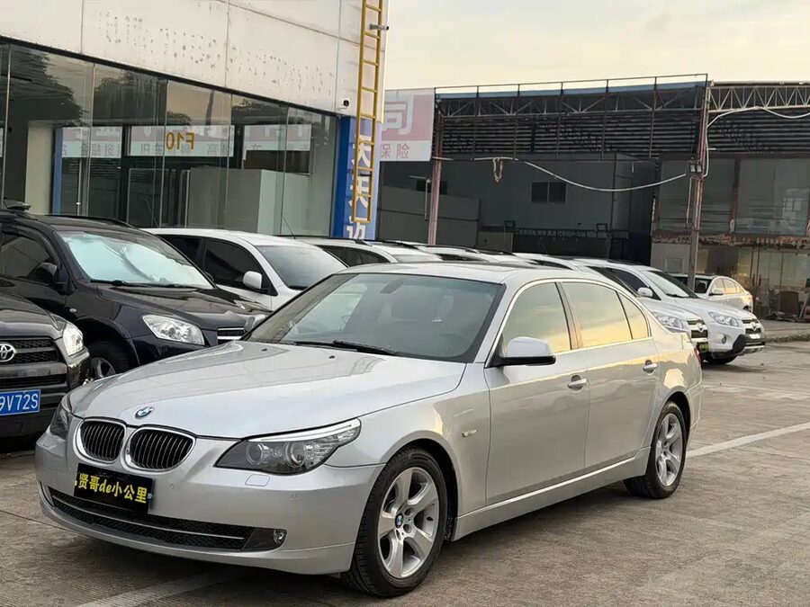 BMW 5 Series, 2010 — фото продавца с che168