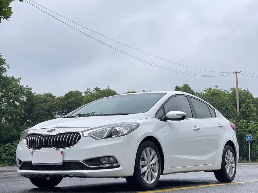 Kia K3, 2013 — фото продавца с che168