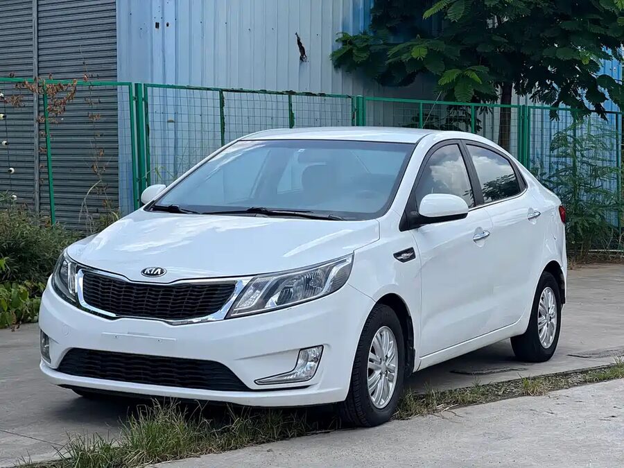 Kia K2, 2013 — фото продавца с che168