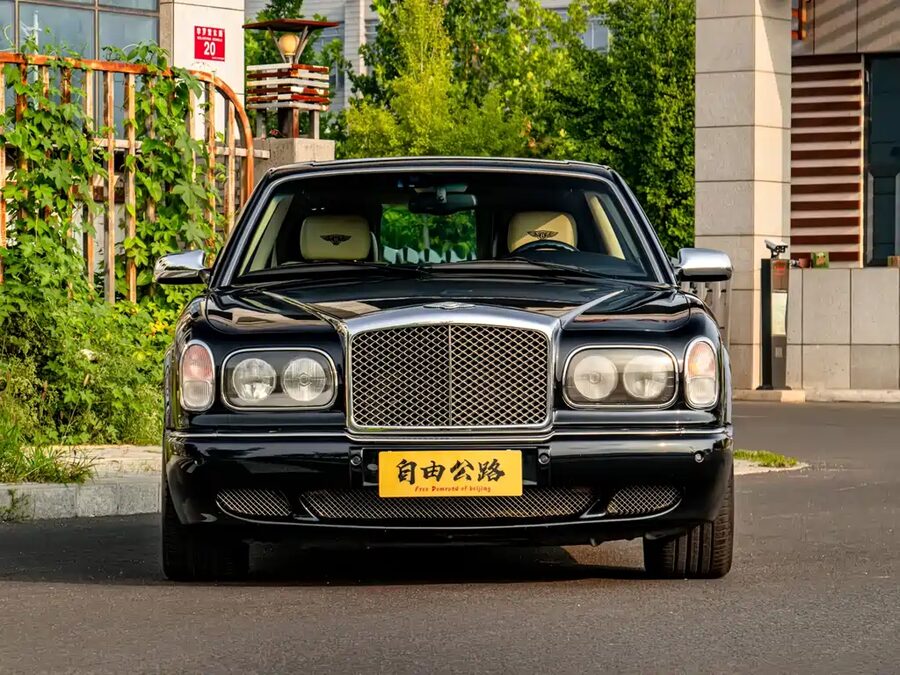 Bentley Elegance, 2005 — фото продавца с che168