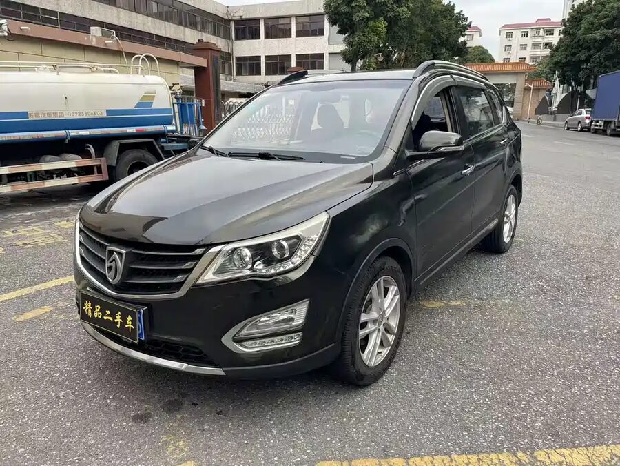 Baojun 560, 2016 — фото продавца с che168
