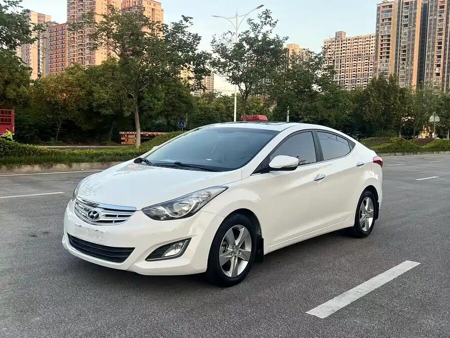 Hyundai Elantra Langdong, 2013 — фото продавца с che168