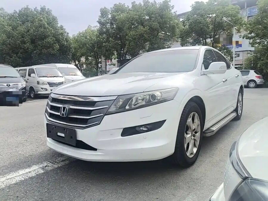 Honda Crosstour, 2015 — фото продавца с che168