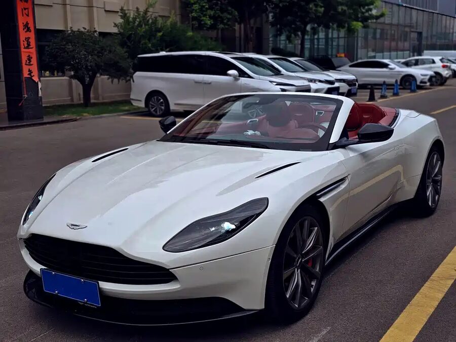 Aston Martin DB11, 2019 — фото продавца с che168
