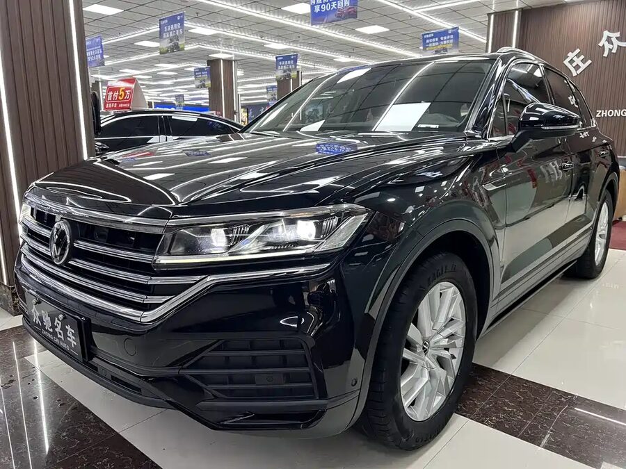Volkswagen Touareg, 2022 — фото продавца с che168