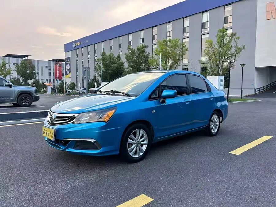 Everus Everus S1, 2015 — фото продавца с che168
