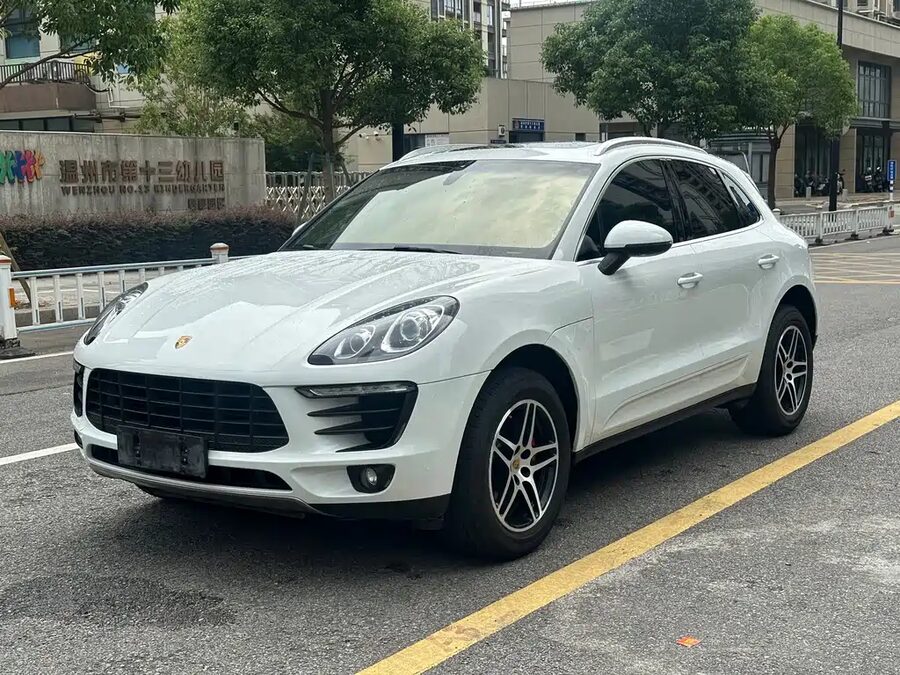 Porsche Macan, 2015 — фото продавца с che168