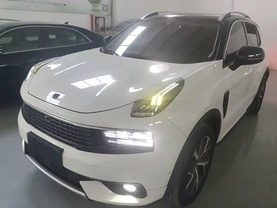 Lynk & Co 01, 2018 — фото продавца с che168