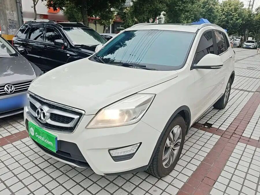 BAIC Senova X65, 2019 — фото продавца с che168