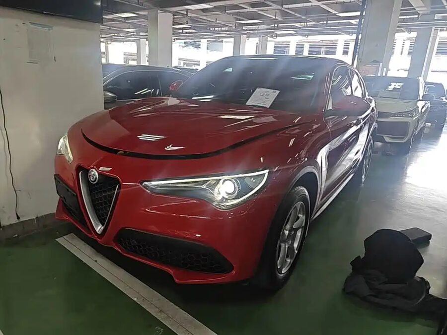 Alfa Romeo Stelvio, 2017 — фото продавца с che168