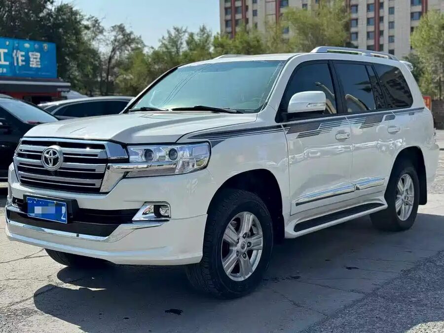Toyota Land Cruiser, 2015 — фото продавца с che168