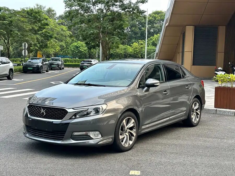 DS DS 5LS, 2015 — фото продавца с che168