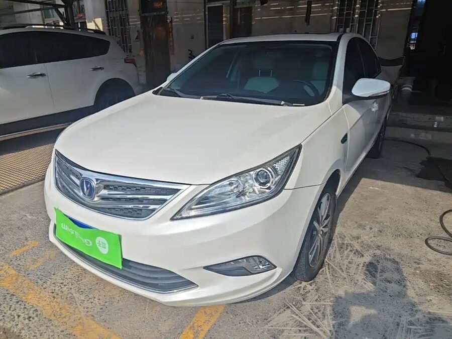 Changan Eado, 2015 — фото продавца с che168