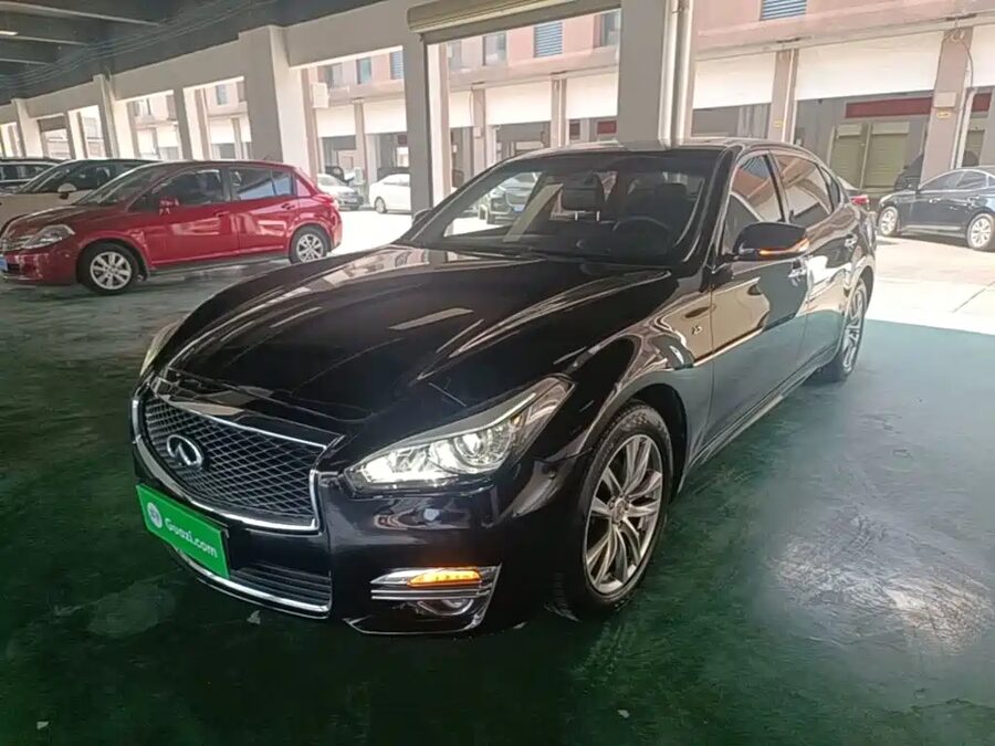 Infiniti Q70, 2017 — фото продавца с che168