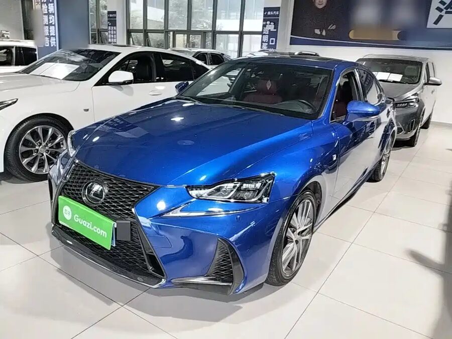 Lexus IS, 2018 — фото продавца с che168