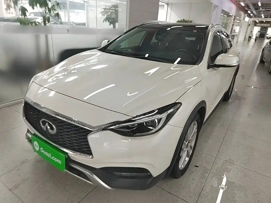 Infiniti QX30, 2017 — фото продавца с che168