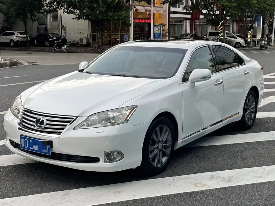 Lexus ES, 2010 — фото продавца с che168