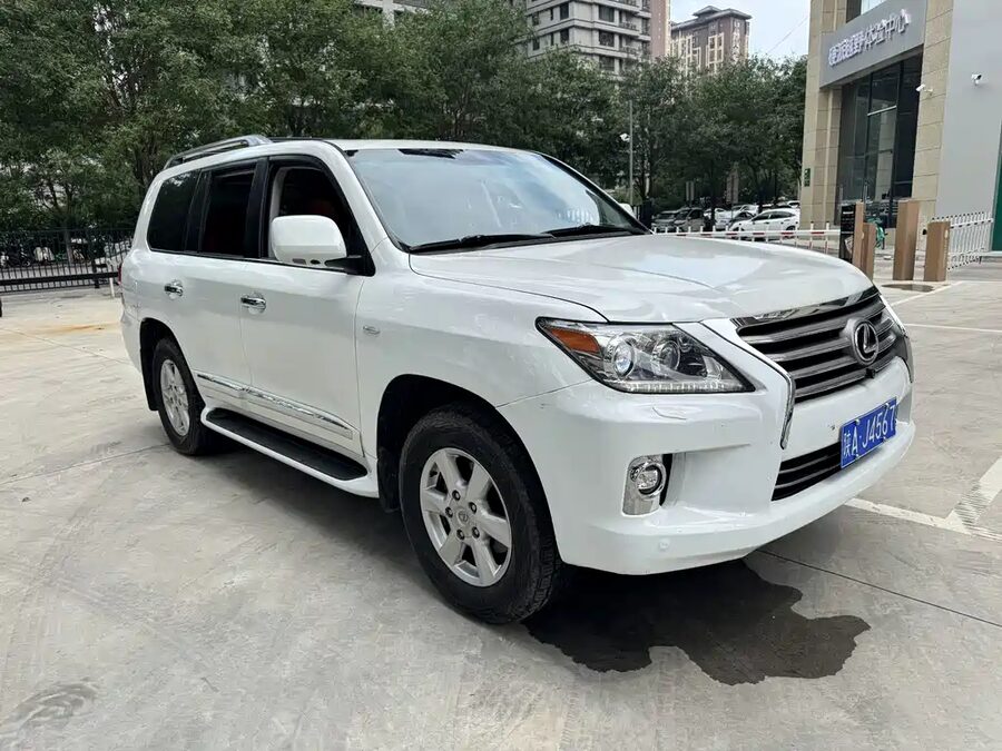 Lexus LX, 2011 — фото продавца с che168