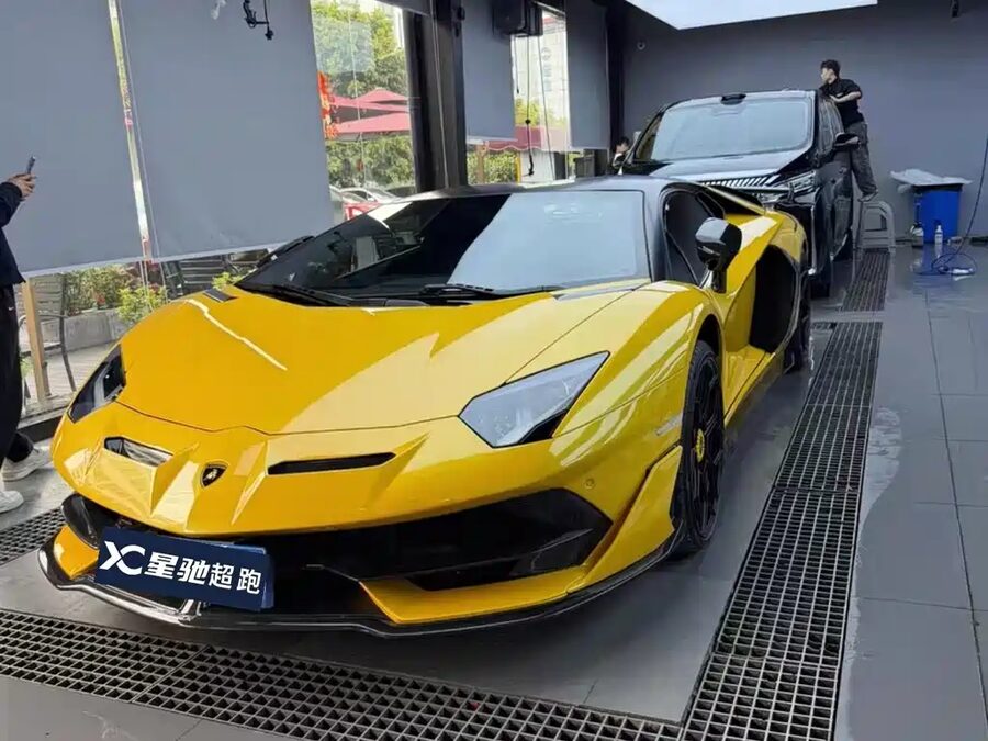 Lamborghini Aventador, 2013 — фото продавца с che168