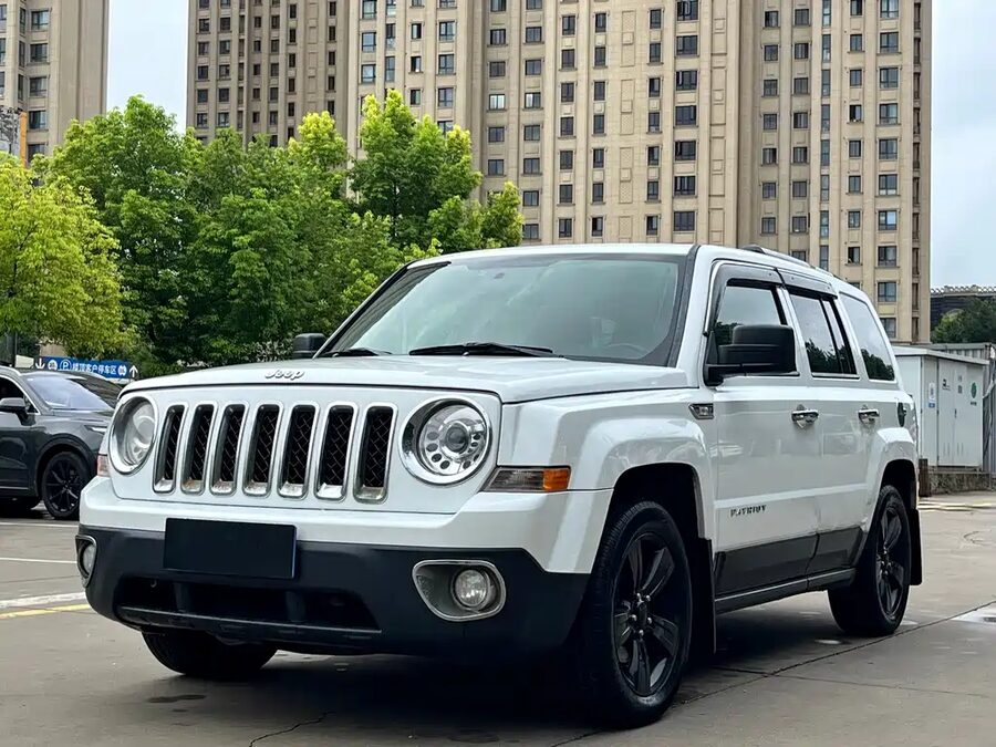 Jeep Patriot, 2013 — фото продавца с che168