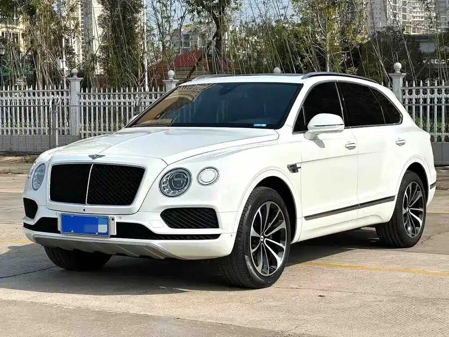 Bentley Bentayga, 2020 — фото продавца с che168