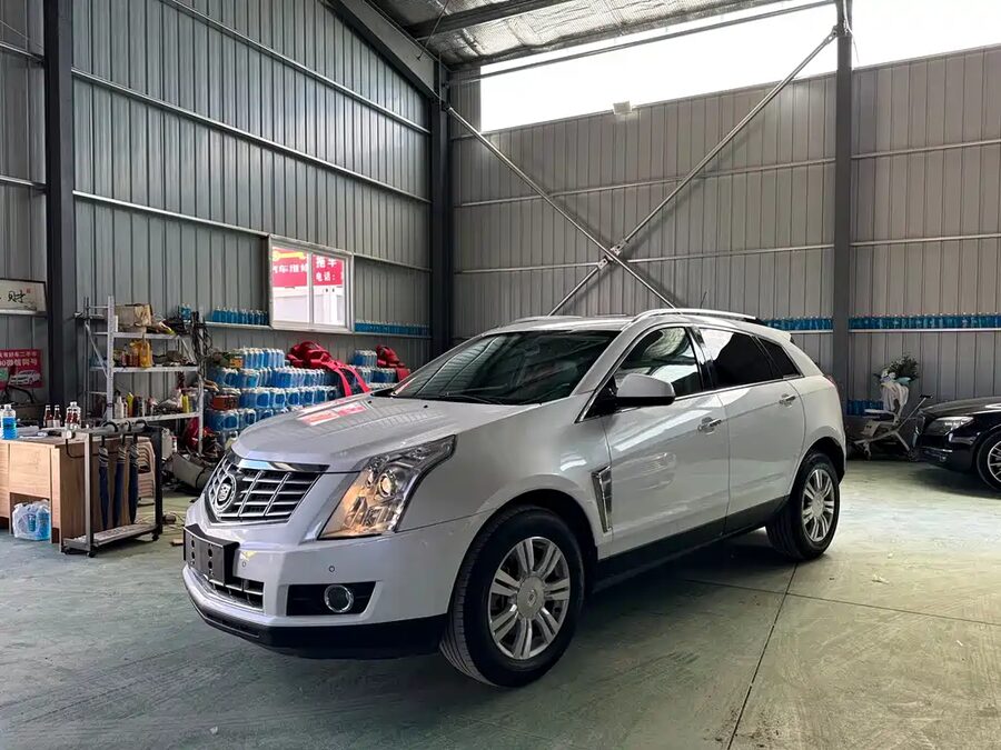 Cadillac SRX, 2016 — фото продавца с che168